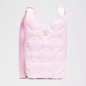 *NWT* LULULEMON Quilty Pleasures Phone Crossbody Bag 1L, Color - Blissful Pink